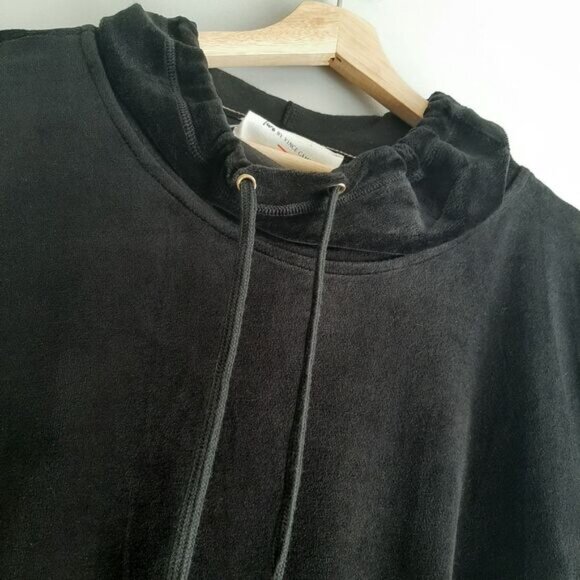 TWO by Vince Camuto Soft Velvet Pullover High Neck Sweatshirt Black Sz S - Picture 5 of 11